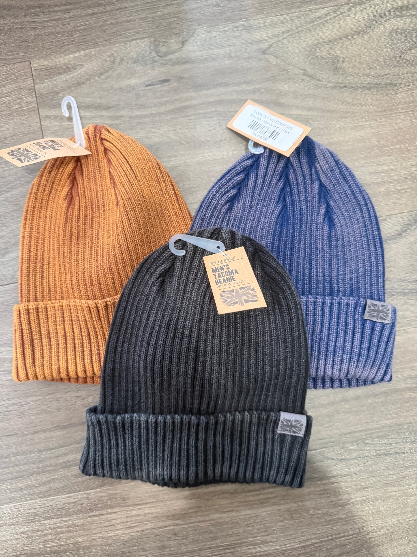 Britt's Knits Men's Tacoma Beanie