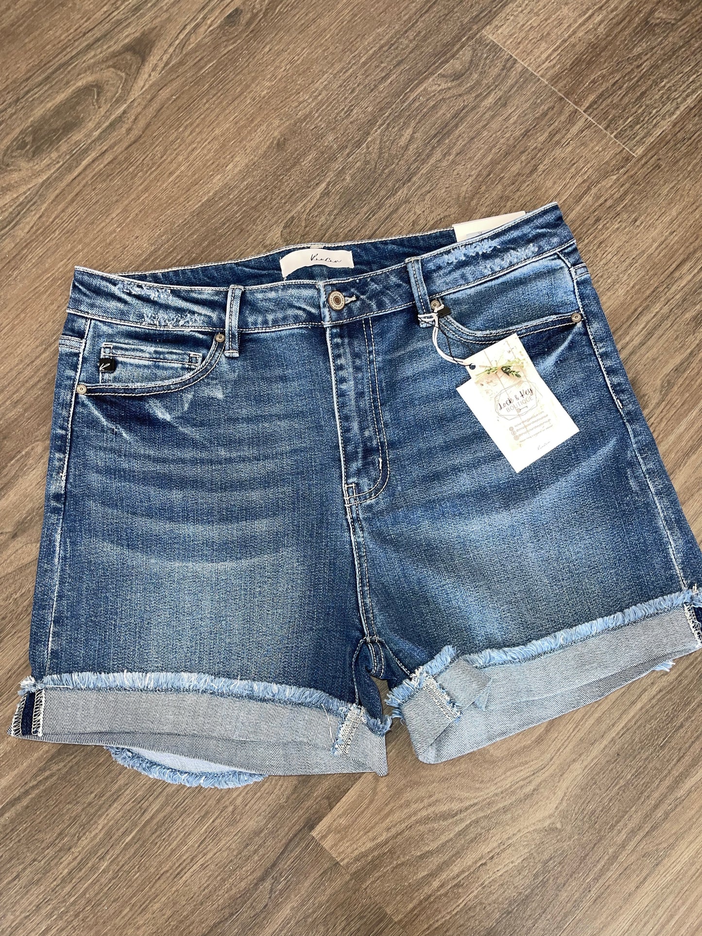 CURVY KanCan Hi Rise Shorts