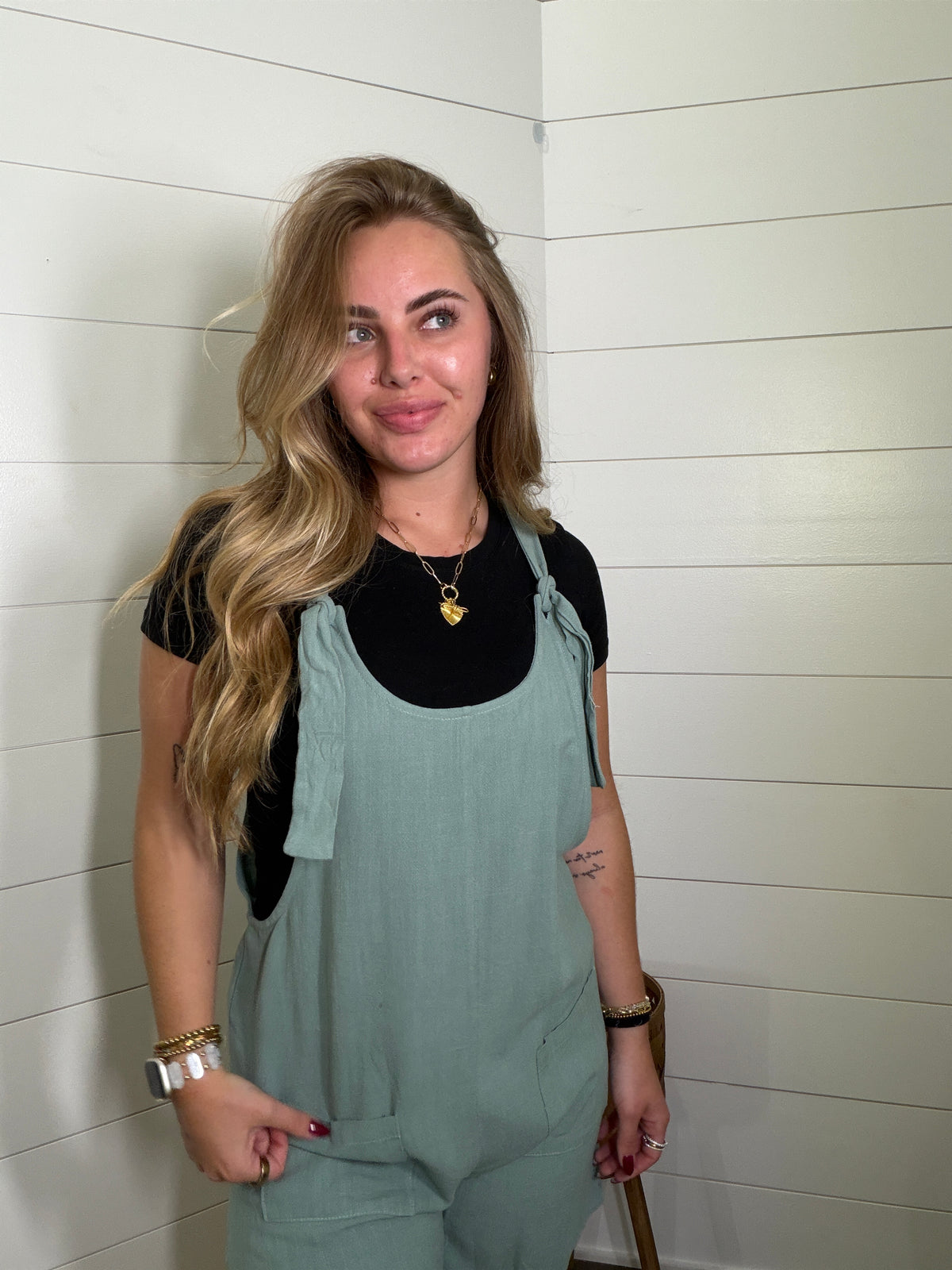 Sleeveless Overall Romper