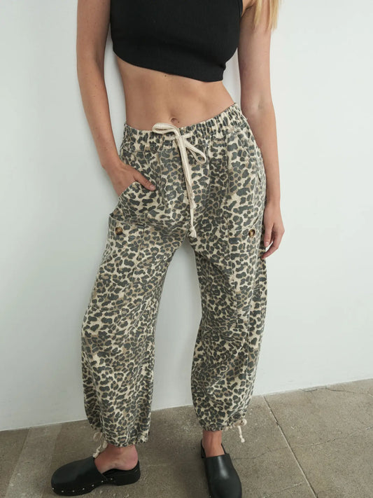 Leopard Print Relaxed Pant