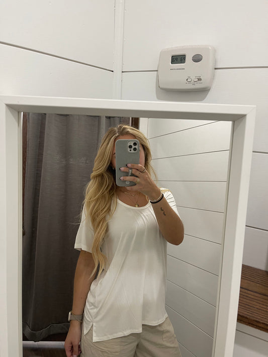 Scoop Neck Basic T with slits