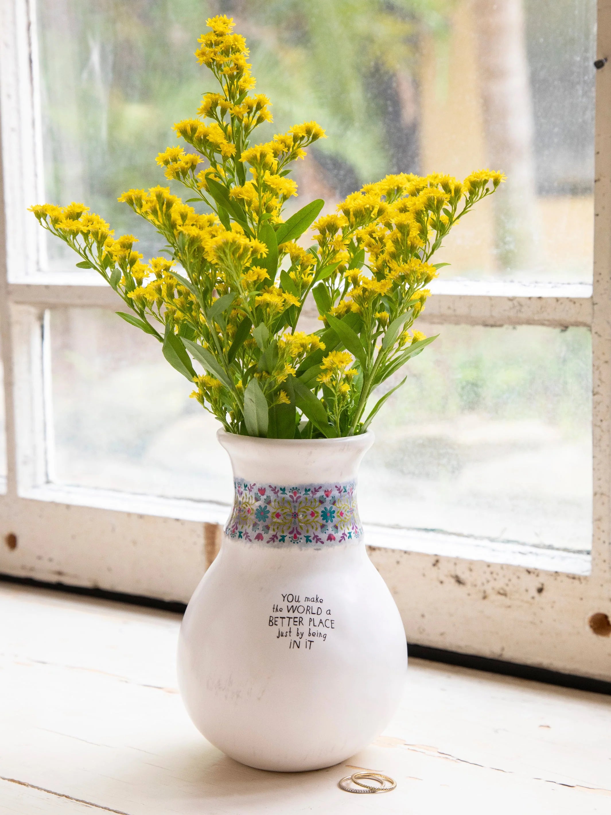 Natural Life Folk Friend Ceramic Bud Vase - Thumbnail 4