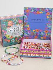 Natural Life - Spread Love Bracelet Making Kit