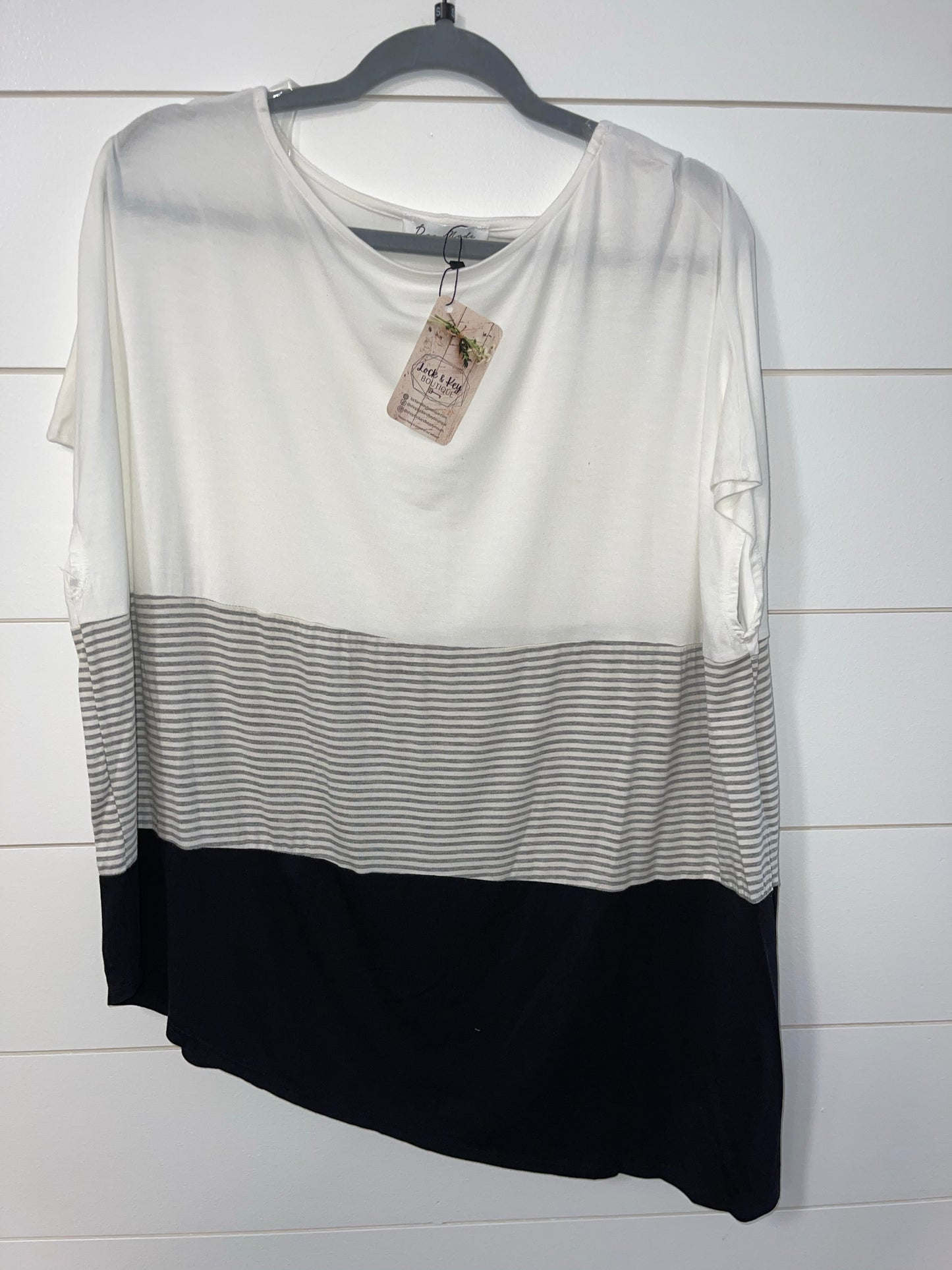 Color Block Poncho knit top