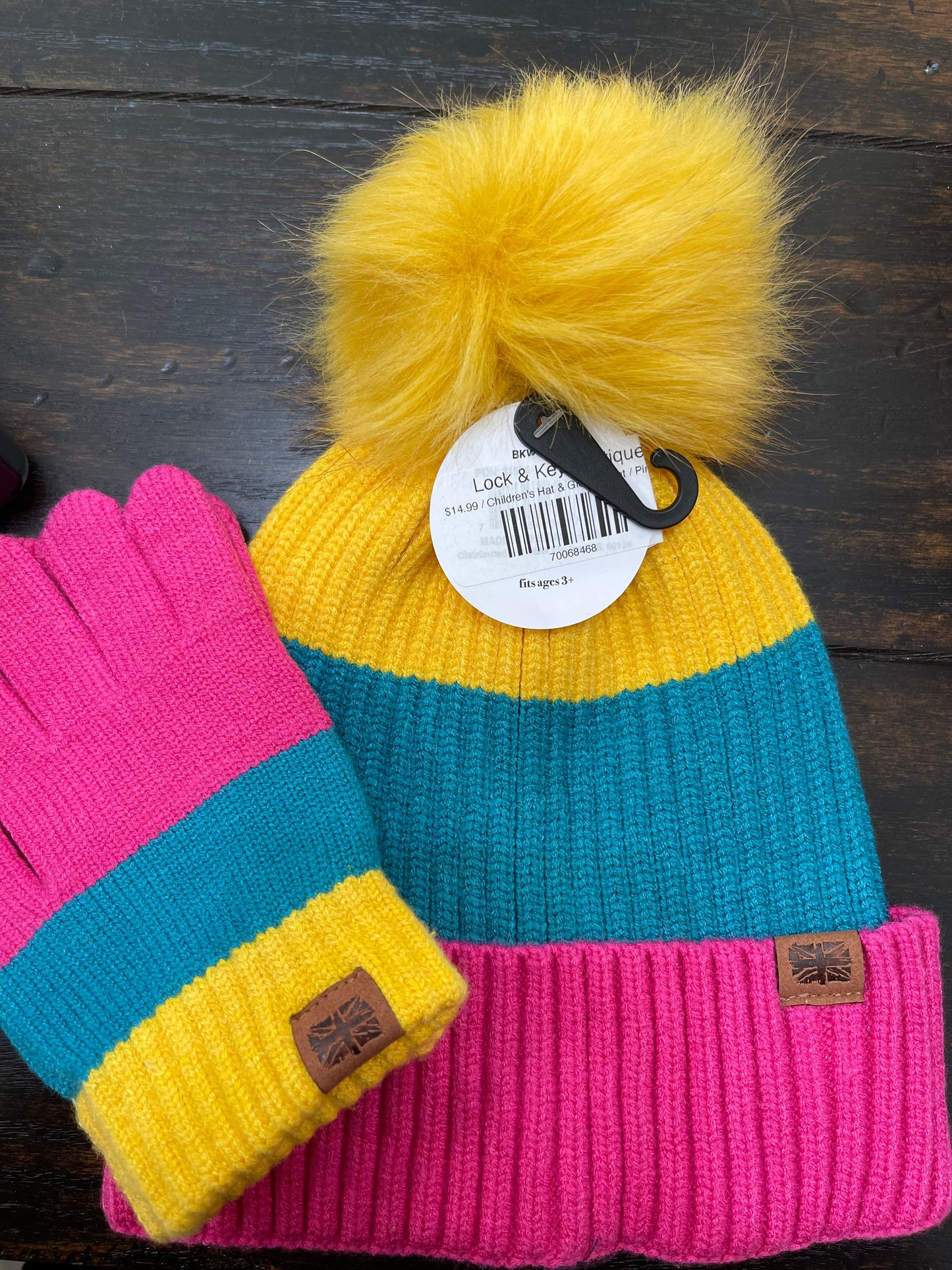 Children's Hat & Gloves