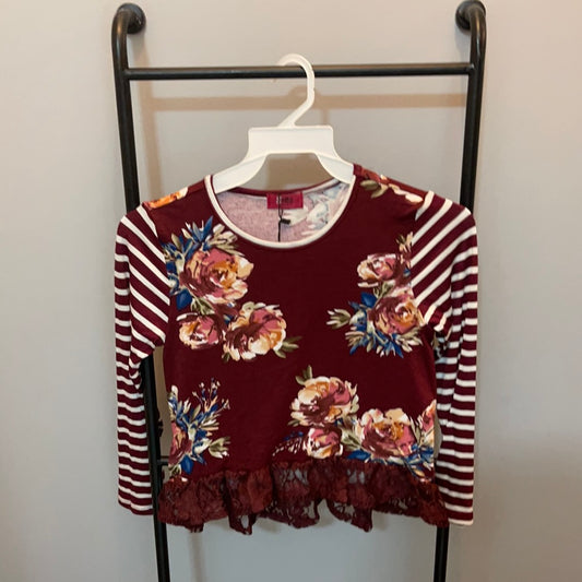 Lace Ruffle striped Sleeve floral top
